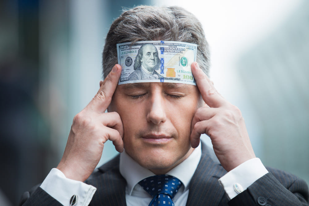 Dinero en tiempo de insertidubre